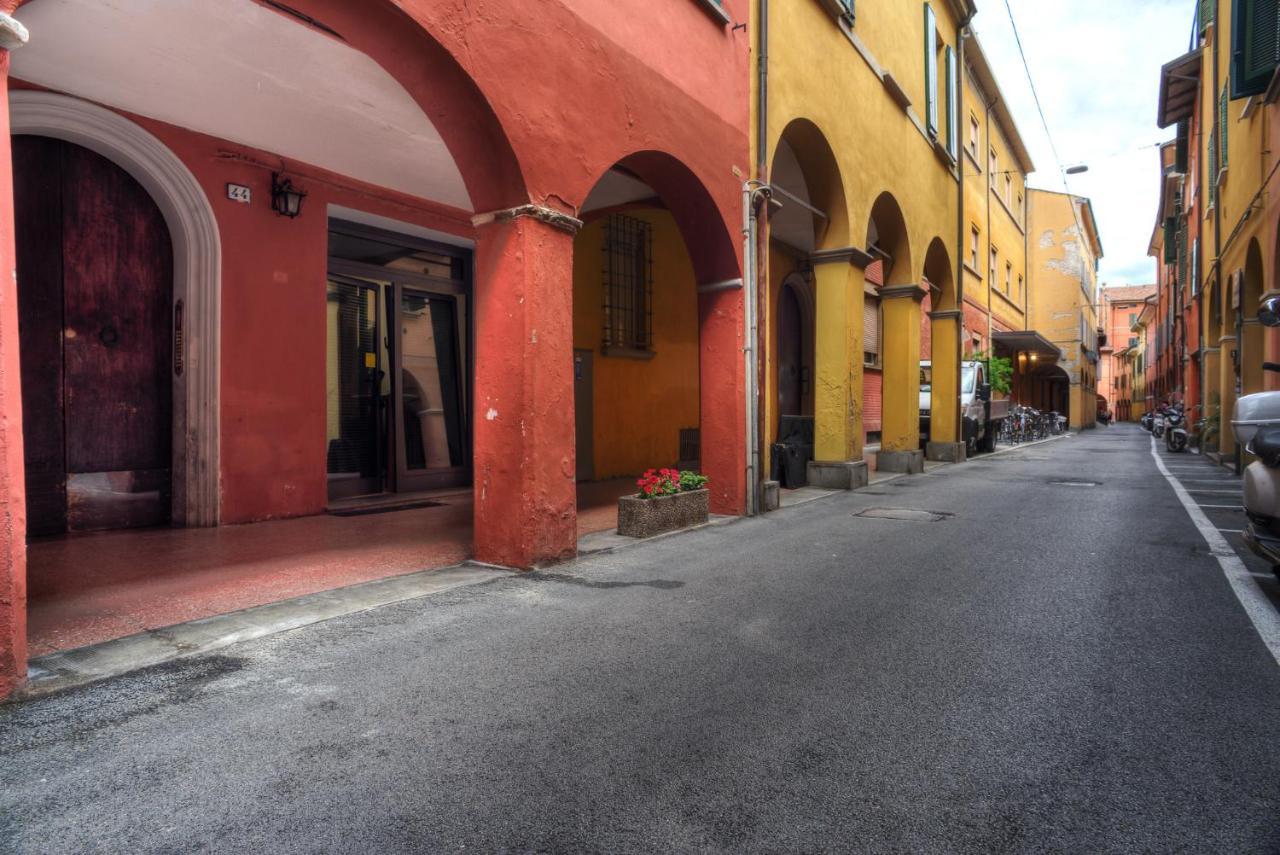 Bologna City Center Apartment By Wonderful Italy エクステリア 写真